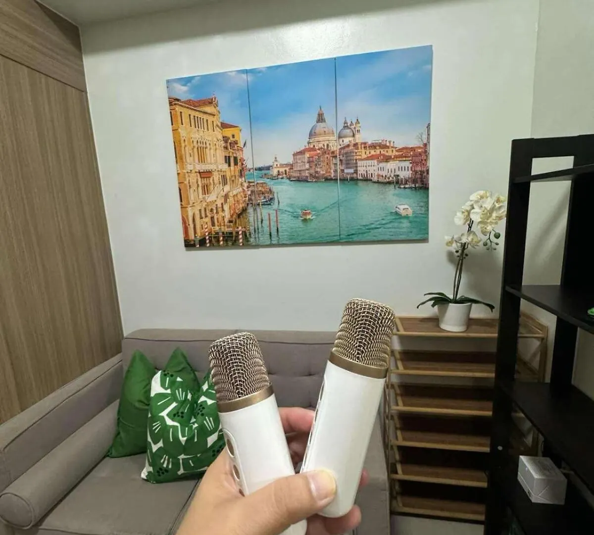 Apartment Staycation Bliss! Shore 2 B1! Manila Philippines